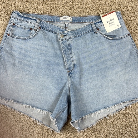 NWT Abercrombie & Fitch curve love high rise the dad short sz 20 - Picture 2 of 7